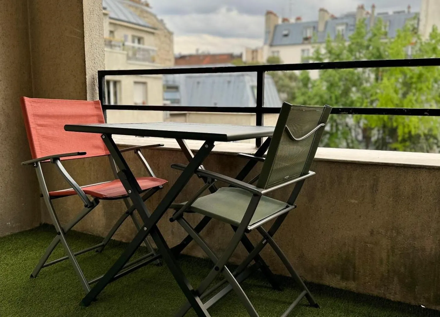 Avec Terrasse Au Coeur De - 11eme Appartement Parijs