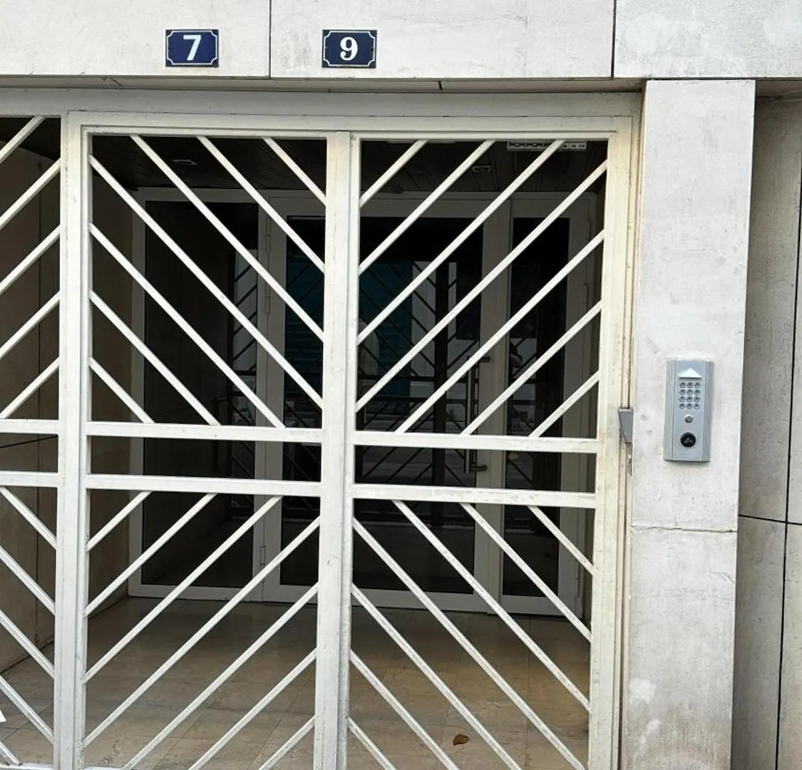 Apartment Avec Terrasse Au Coeur De - 11eme Paris